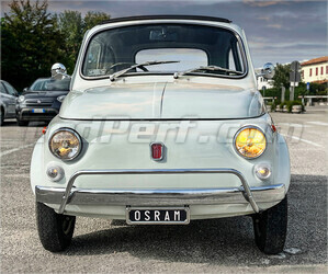 Comparativa antes y después en un coche clásico de las bombillas de LED H19 Osram LEDriving® HL Vintage - 64193DWVNT-2MB