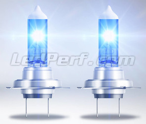 Luz blanca de bombillas con efecto Xenón H7 Osram Cool Blue Boost 5000K - 62210CBB-HCB