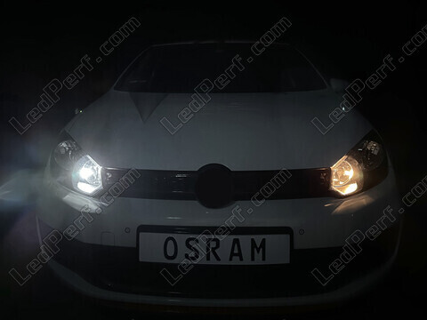 Bombilla de LED W5W Osram Night Breaker GEN2 Homologada en uso como luz de posición