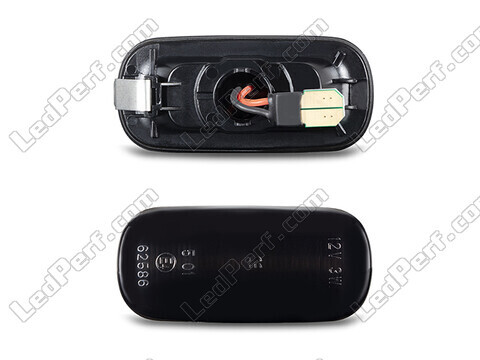 Conector de los intermitentes laterales dinámicos negros ahumados de LED para Audi A8 D3