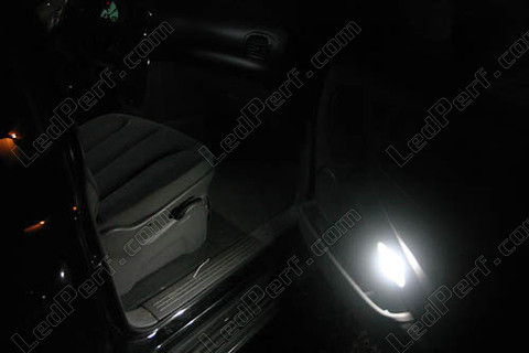 LED umbral de puerta Chrysler Voyager