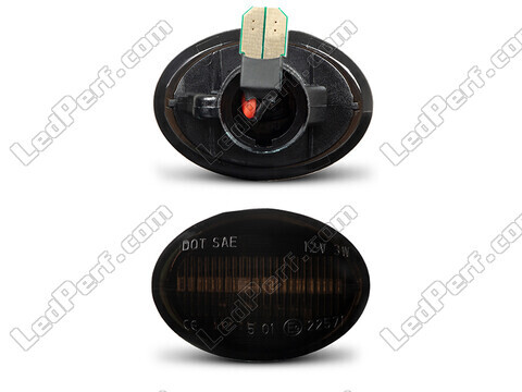Conector de los intermitentes laterales dinámicos negros ahumados de LED para Fiat 500 L