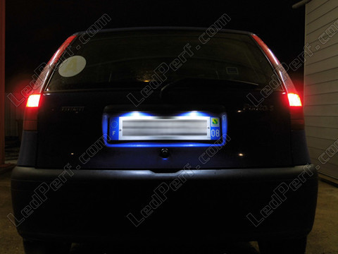 LED placa de matrícula Fiat Punto MK1 Tuning