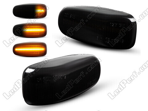 Intermitentes laterales dinámicos de LED para Mercedes CLK (W208) - Versión negra ahumada