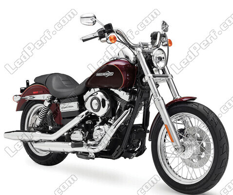 Motocicleta Harley-Davidson Super Glide Custom 1690 (2014 - 2015)