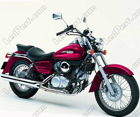 Motocicleta Honda VT 125 (1999 - 2007)