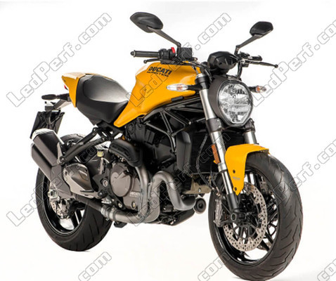 Motocicleta Ducati Monster 821 (2018 - 2020) (2018 - 2020)