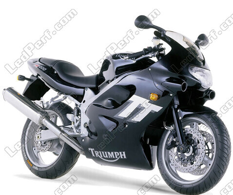 Motocicleta Triumph TT 600 (2000 - 2003)